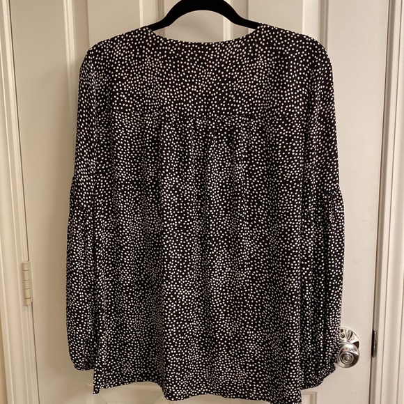 Easy-care LOFT business casual blouse Size M - Picture 9 of 13